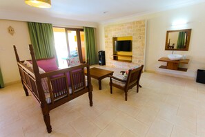 Vila, 2 quartos, para fumantes, sacada | Comodidades do quarto