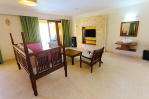 Villa, 2 habitaciones, para fumadores, balcón | Servicios de la habitación