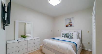 Le Bleu BNB Deluxe two bedroom suite