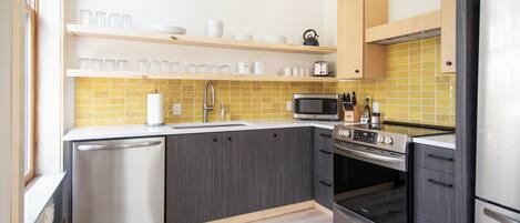 Fridge, microwave, oven, dishwasher