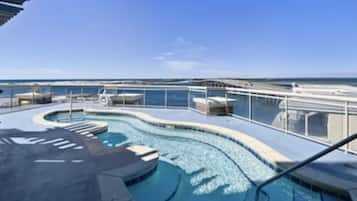 Indoor pool, outdoor pool