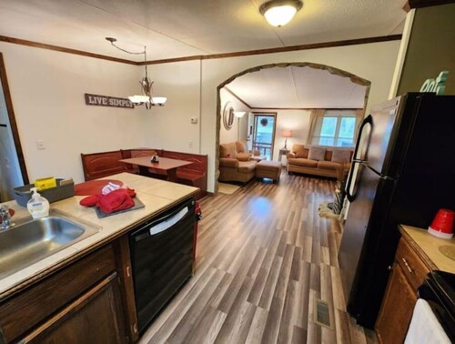 Maggie Valley Creekside Retreat!