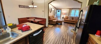 Maggie Valley Creekside Retreat!