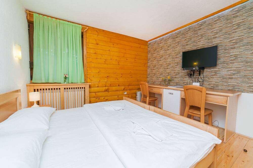 Hotel Gacka - Double Room (twin\/double)