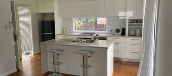 Wamberal/Terrigal Beach is a 10-15 min walk or 4 minute drive away.*NEW fast nbn