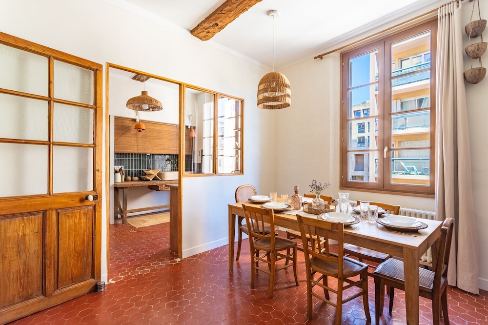 Hearty 2 bedrooms downtown - Dodo et Tartine
