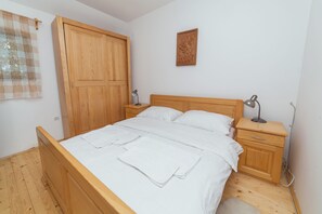1 habitación y ropa de cama 