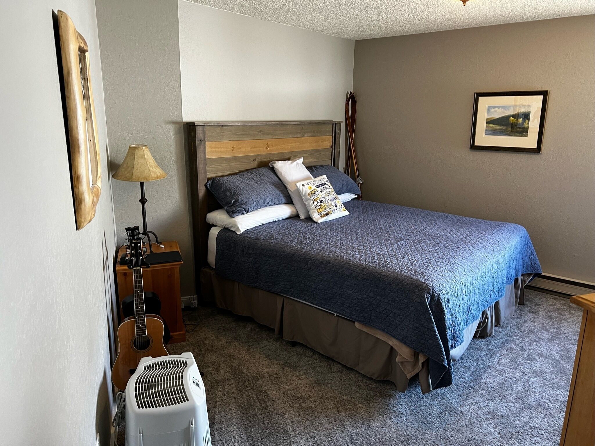 3 chambres, fer et planche à repasser, Wi-Fi gratuit, draps fournis