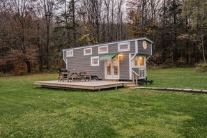 Exterior -  Tiny Home (Beaver Dams)