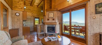 Hotel Gacka - Deluxe One-Bedroom Cottage