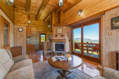 Hotel Gacka - Deluxe One-Bedroom Cottage