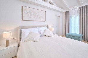 2 bedrooms, WiFi - Villa with pool, air conditioning, internet and a large covered terrace (Umag)