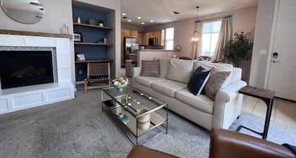 Folsom Escape is your personal getaway and retreat close to Folsom Lake.