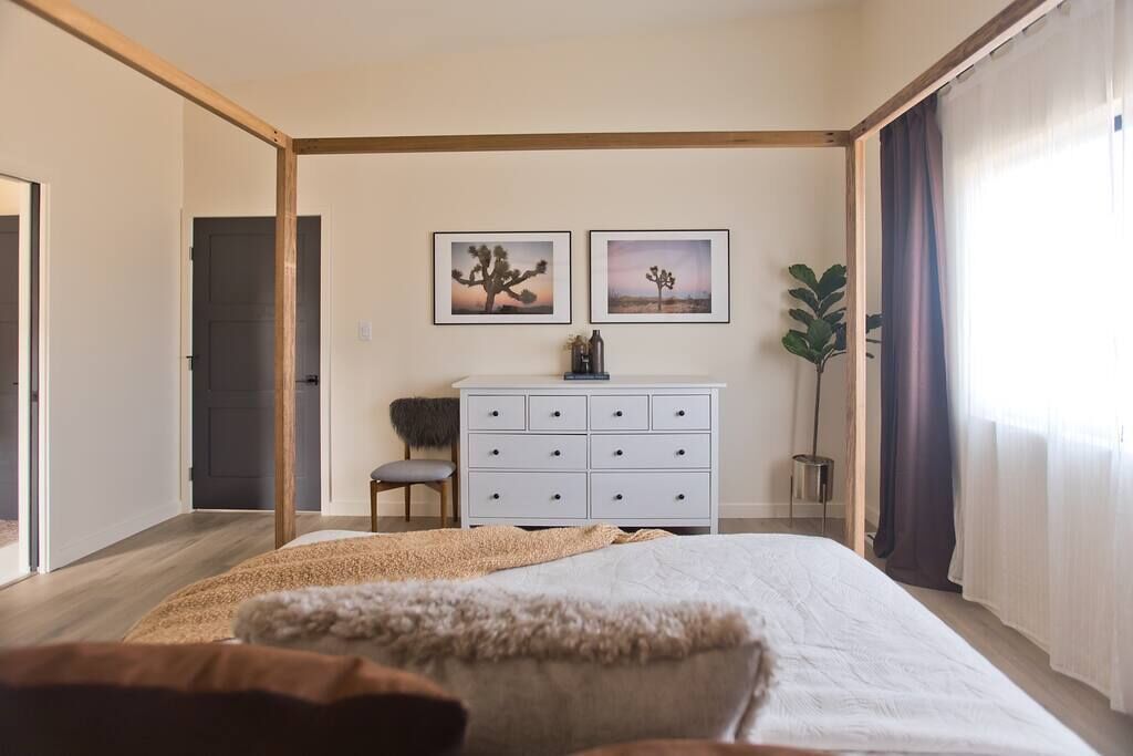 Modern Desert Dream - NEW BUILD