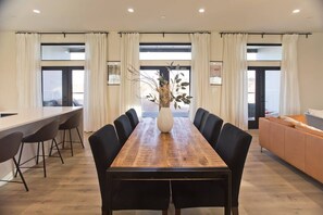 Dining - Modern Desert Dream - NEW BUILD (Twentynine Palms)