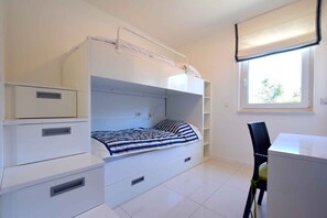 2 bedrooms, Internet