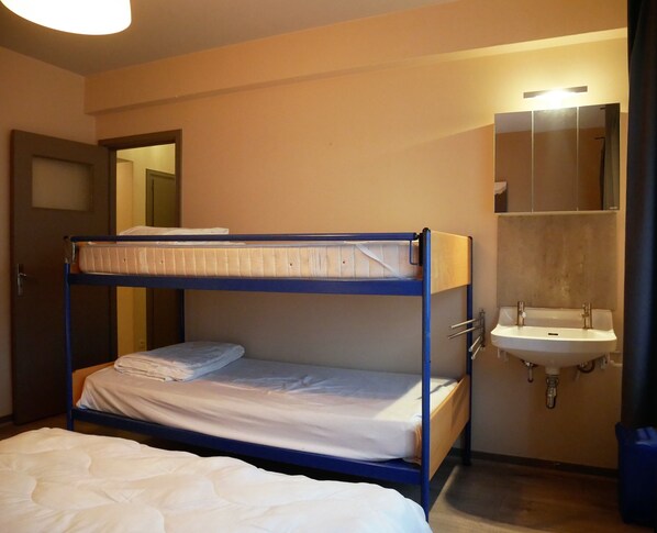 3 Schlafzimmer, Bügeleisen/Bügelbrett, kostenloses WLAN