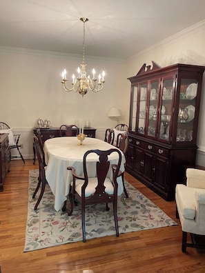 Dining - Martinez Masters Home (Martinez)