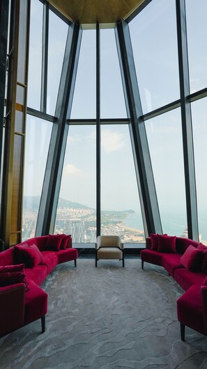 Sala de estar en el lobby