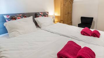 3 Schlafzimmer, Bügeleisen/Bügelbrett, kostenloses WLAN, Bettwäsche