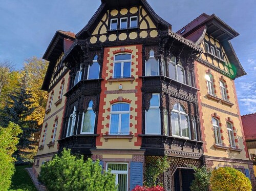 Villa "Rochlitz" with Private Garden & Wi-Fi