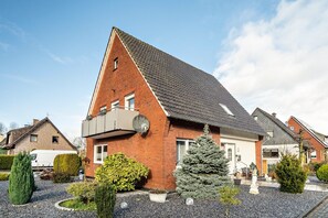 Exterior - Apartment 'Münsterland Stadtlohn' with Balcony and Wi-Fi (Stadtlohn)