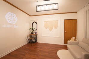 Reception - Stay Hwangchon (Gyeongju)