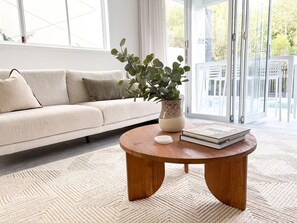 Älytelevisio, kirjoja