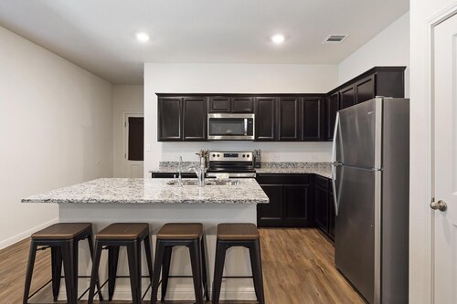 Comfy 3BR Home in Jarrell