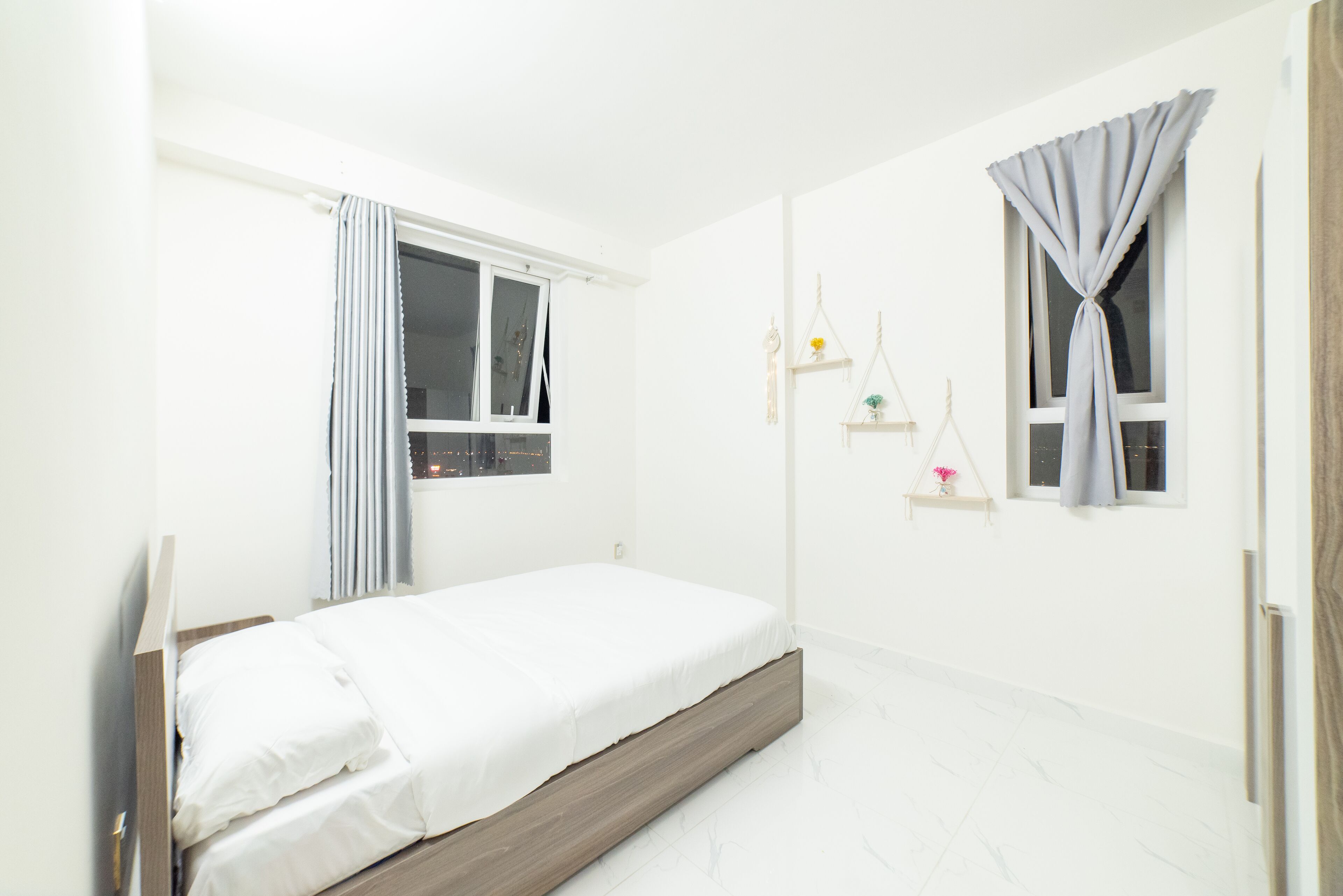 3 多间卧室、WiFi、床单