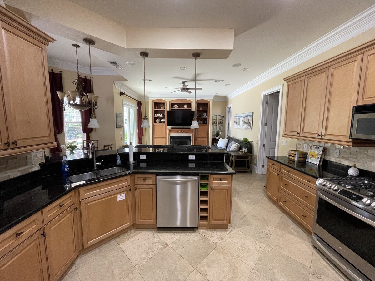 Photo 25 of Destiny East - Pool, Hot Tub, Pickleball, Walk to Beach!