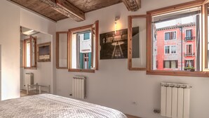 Quarto | Wi-Fi de cortesia, roupa de cama