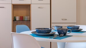 Quarto | Cozinha privada | Máquina de café expresso, geladeira, micro-ondas