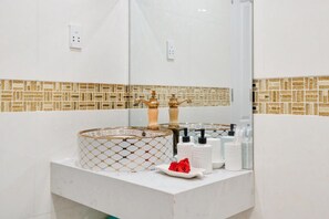 Slippers - Joy Inn Cong Hoa Hotel (Ho Chi Minh City)