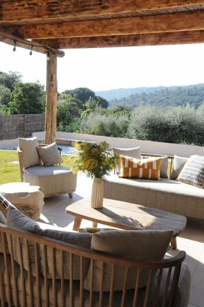 Terrace/patio - LA CROIX VALMER - SEA VIEW (LA CROIX VALMER)