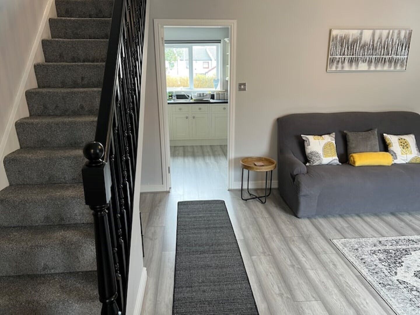 Smart TV, fireplace, music library, stereo