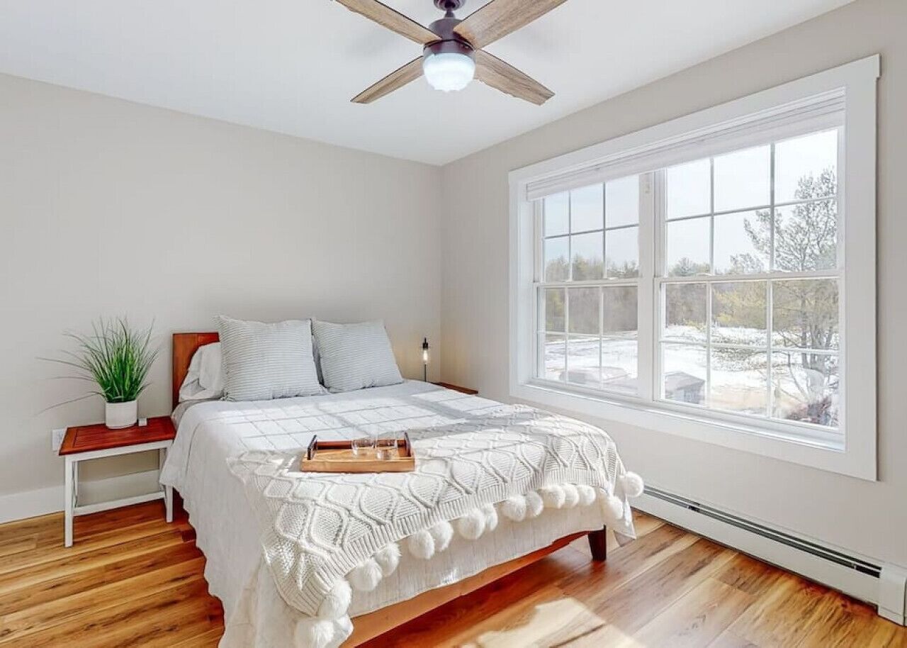 Newly Constructed Two-Bedroom Near Portland