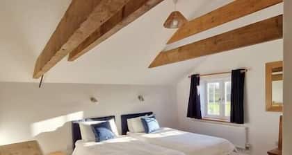 The Hayloft, Bainvalley Cottages