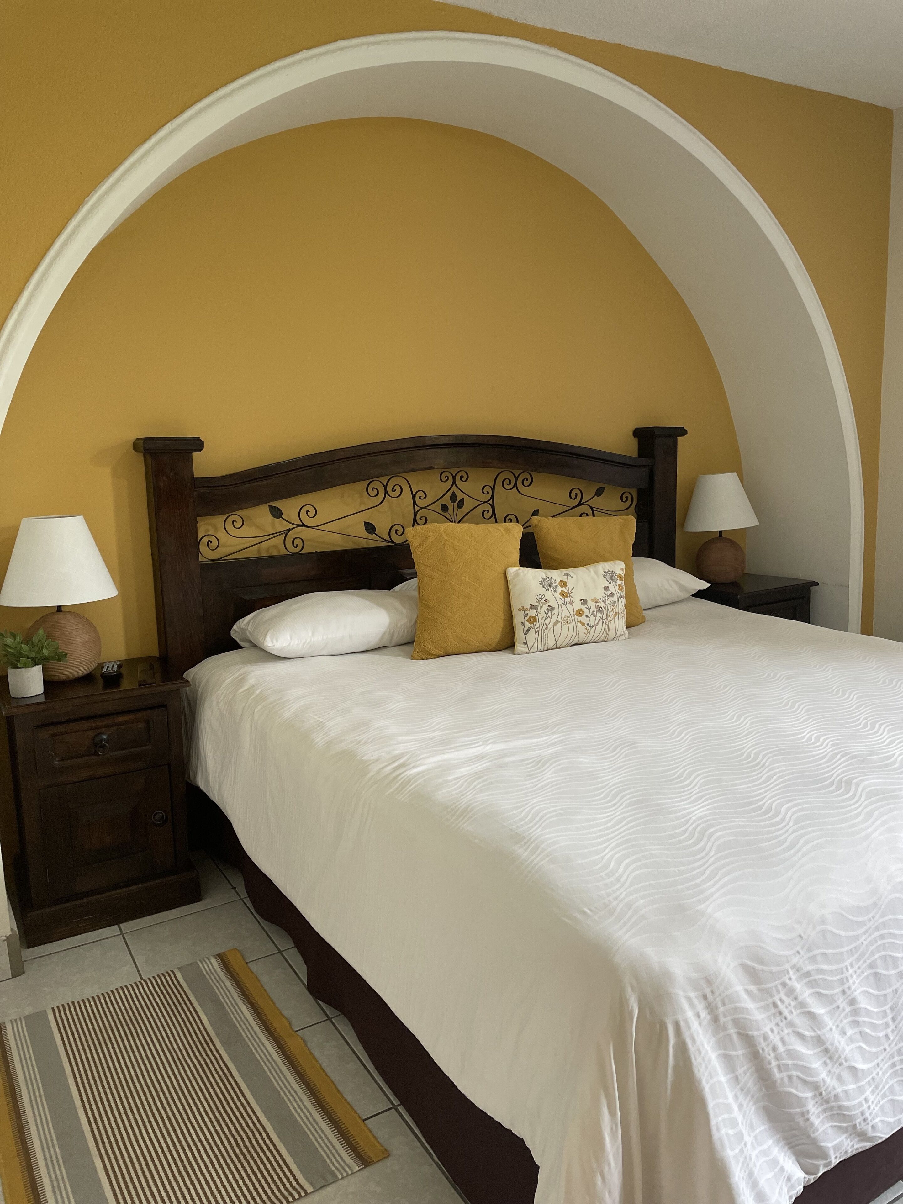 deluxe room | 1 bedroom, free wifi, bed sheets