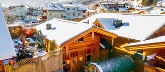 Chalet with 2 bunks in the heart of Kaprun