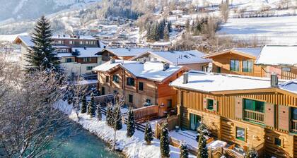 Group house with sauna in the heart of Kaprun