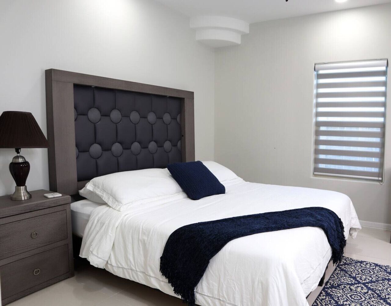 2 bedrooms, desk, iron/ironing board, travel crib