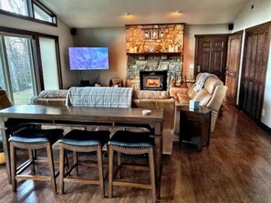 Smart TV, fireplace, video games