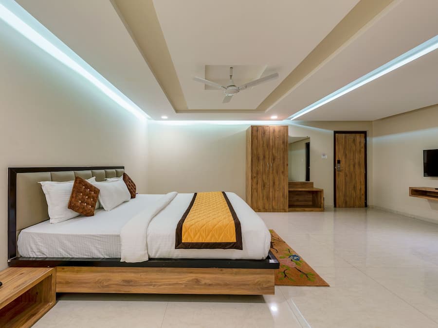 Executive-huone | Allergiatestatut vuodevaatteet, työpöytä, pimennysverhot