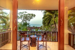 إطلالة من الشرفة