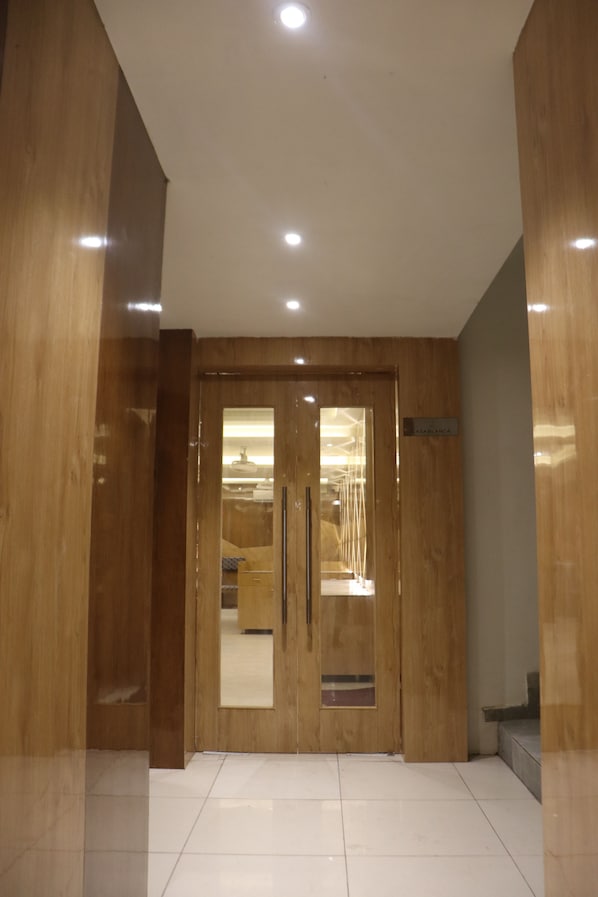 Front of property - Signum CityScapes The Royal Castle Plaza (Rajkot)