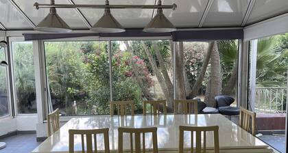 Villa luxe isolée sur 1 hectare de jardin , à 5 minutes des plages