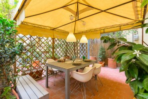 Room - Casa Fiorita Alla Riviera by Napoliapartments (Naples)