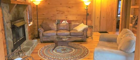 TV, fireplace, DVD player