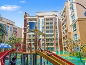 Apartamento, 1 quarto, acessível, sacada | Área infantil